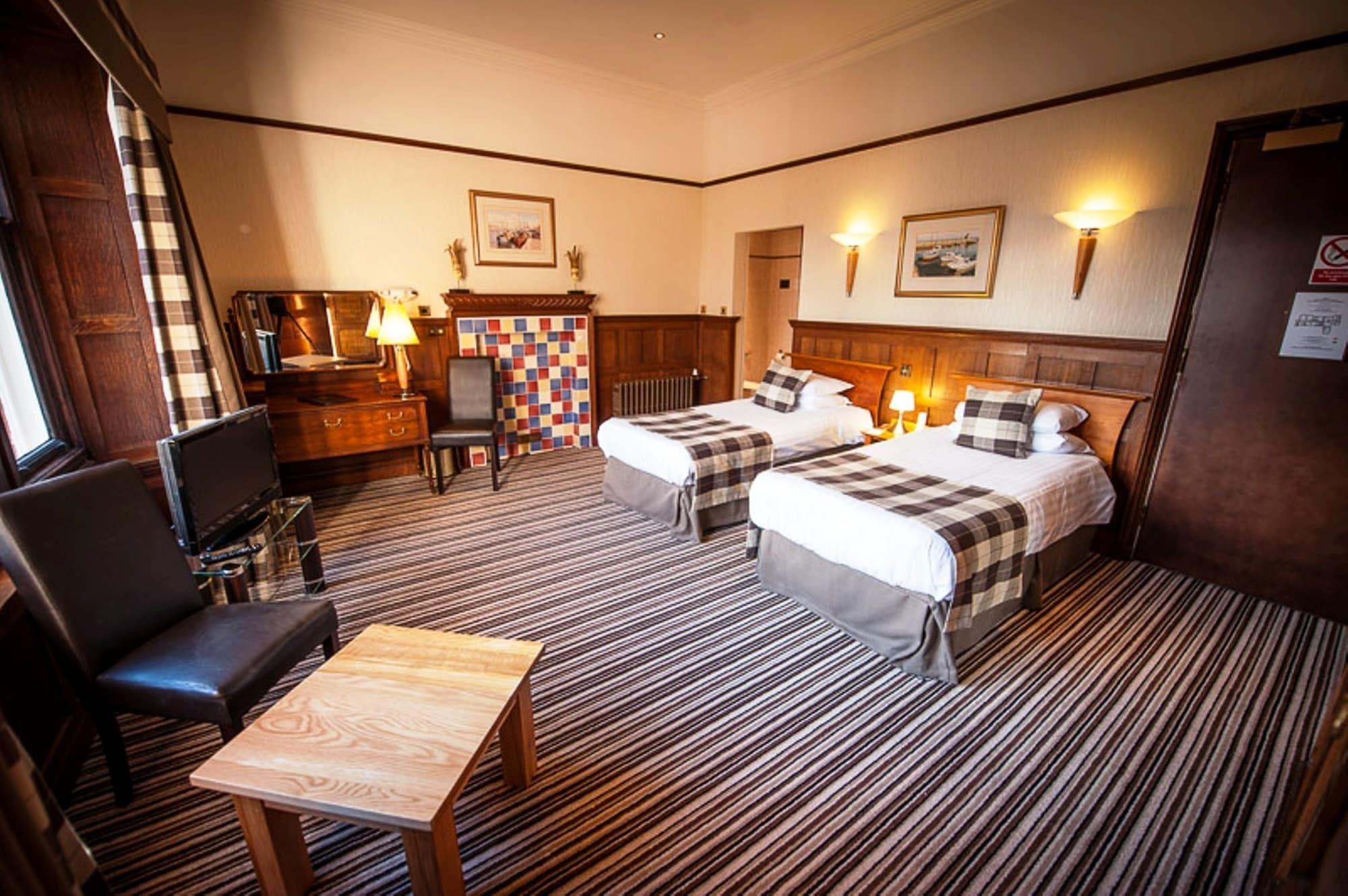 Savoy Park Hotel Ayr Zewnętrze zdjęcie